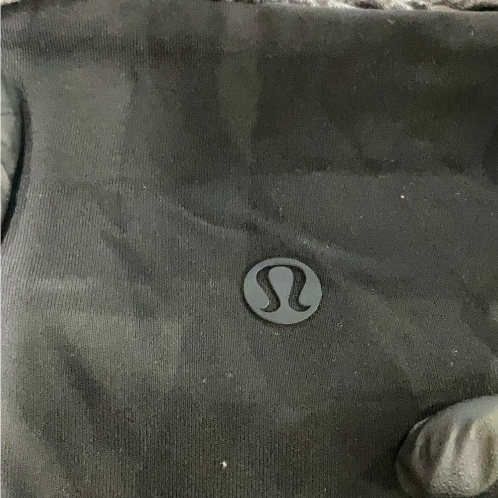 Lululemon Gray & Black Sleeveless Top with Black Pants Romper / Workout - Picture 4 of 4